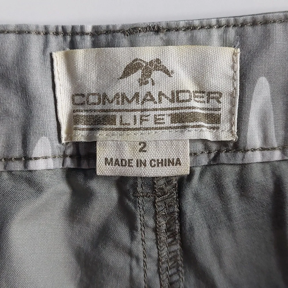 Commander Riggs  twill short‎ women's Green Camo size 2